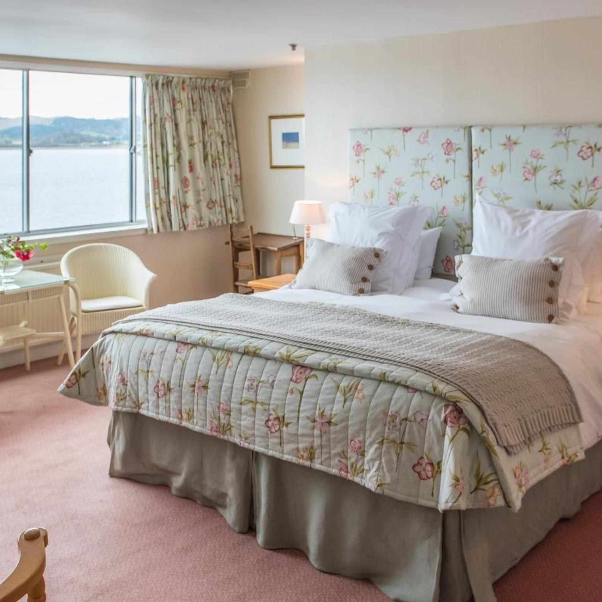 Crinan Hotel 6/50