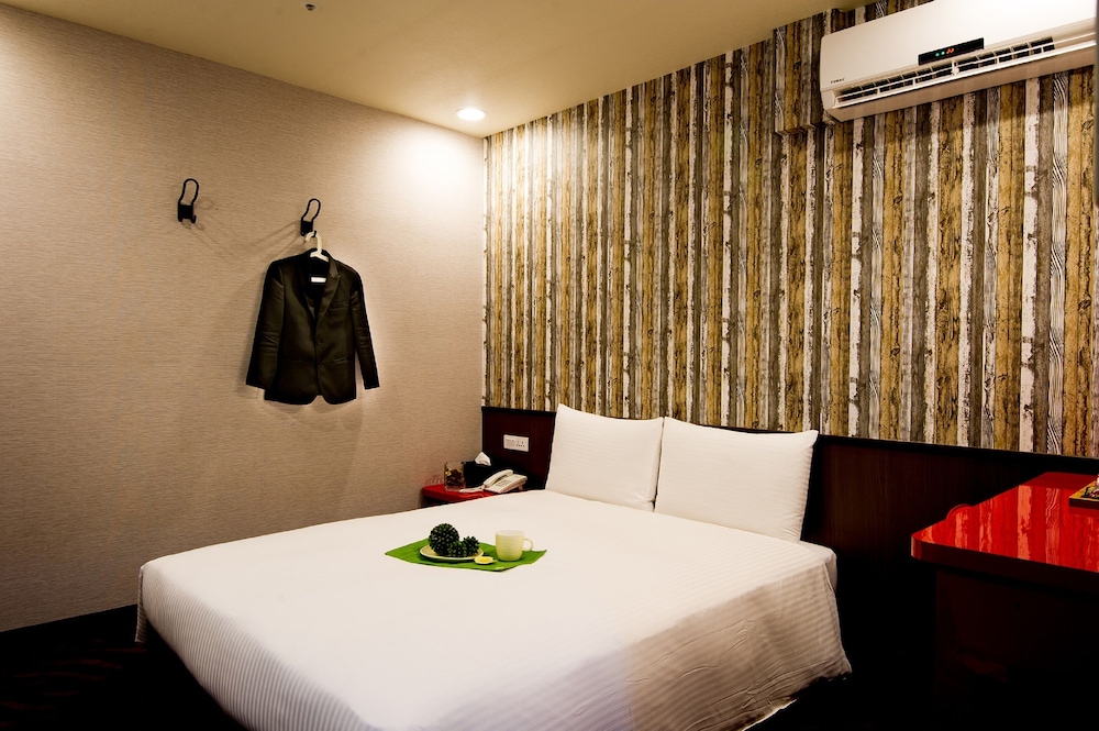 Hotel 6 - ZhongHua 23/40