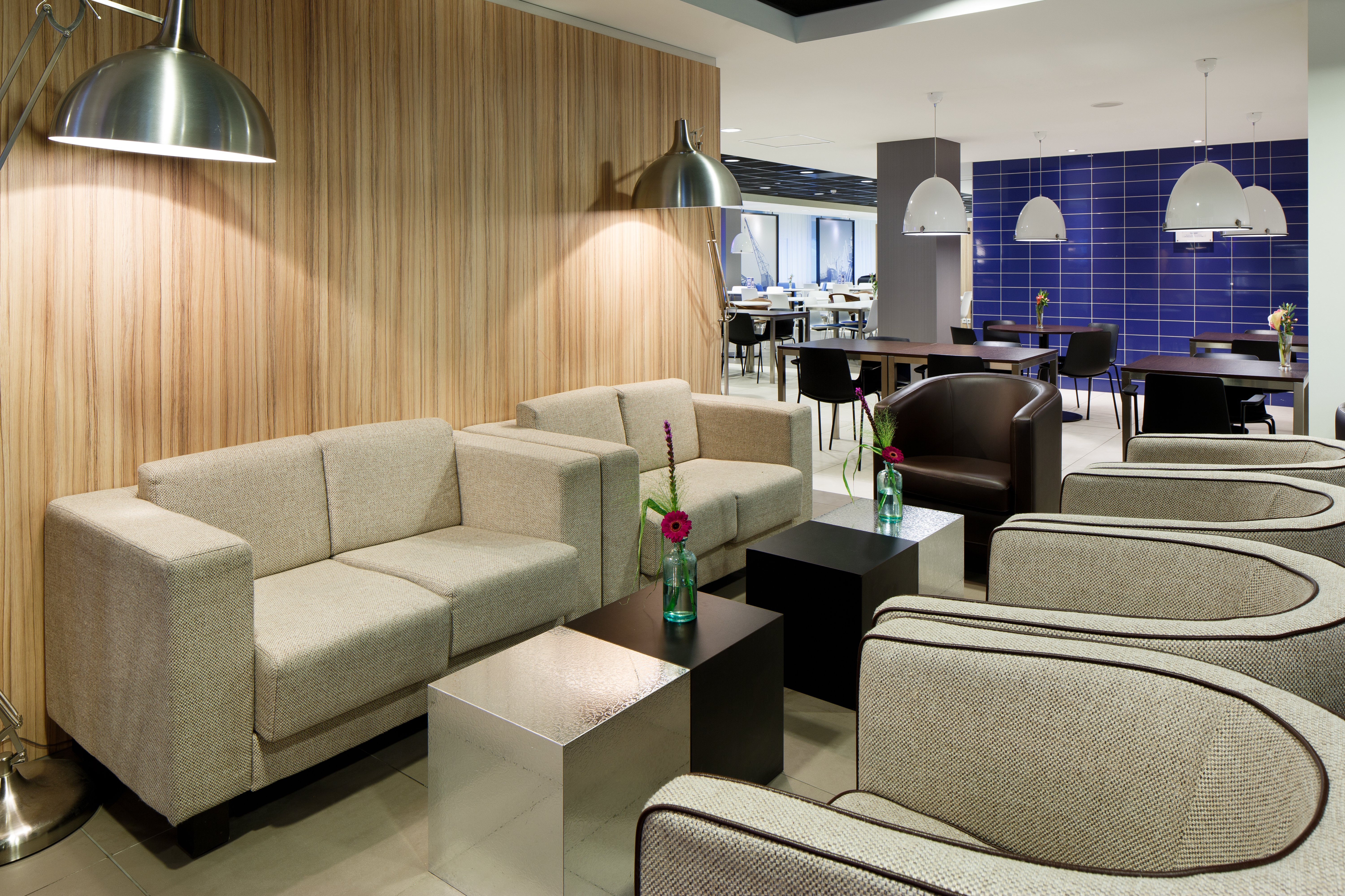 HOLIDAY INN EXPRESS ROTTERDAM - CENTRAL STATION 36/60