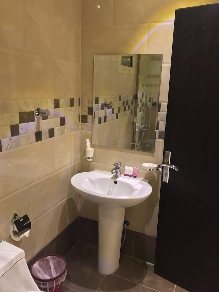 تالين غرناطة للشقق الفندقية(Taleen Granada Serviced Apartments) 59/72