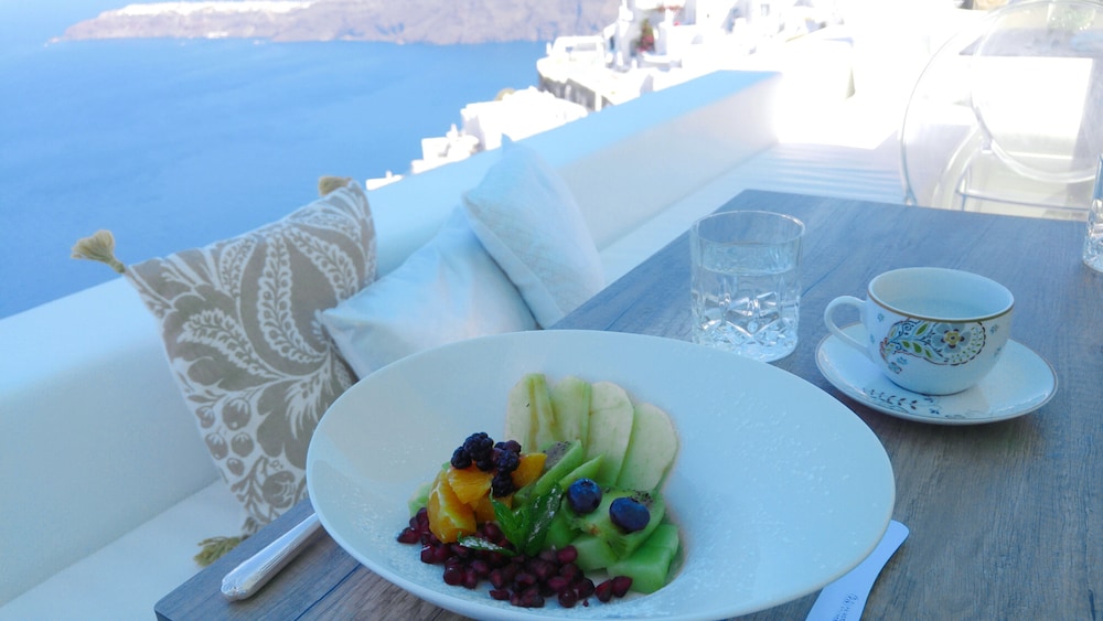 Andronikos Santorini 8/42