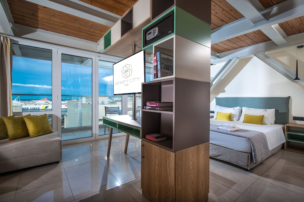 جناح جونيور ديلوكس بإطلالة على البحر، Infinity City Boutique Hotel 6/9
