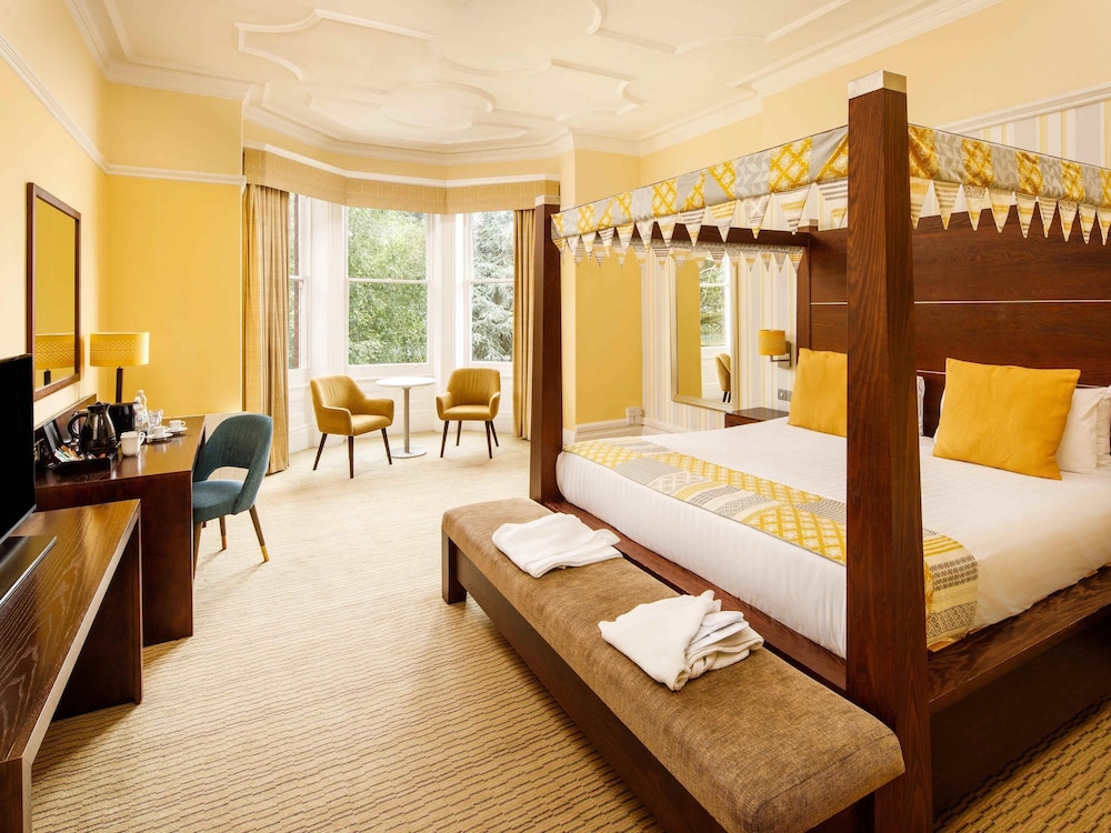 Mercure Hull Grange Park Hotel 25/75