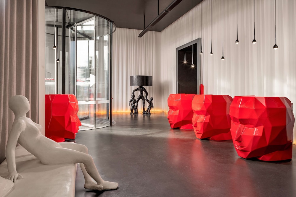 Art Otel Amsterdam 52/71