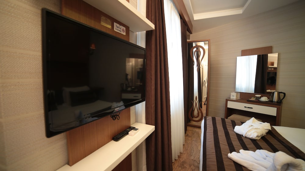 Hotel Black Pearl 34/73
