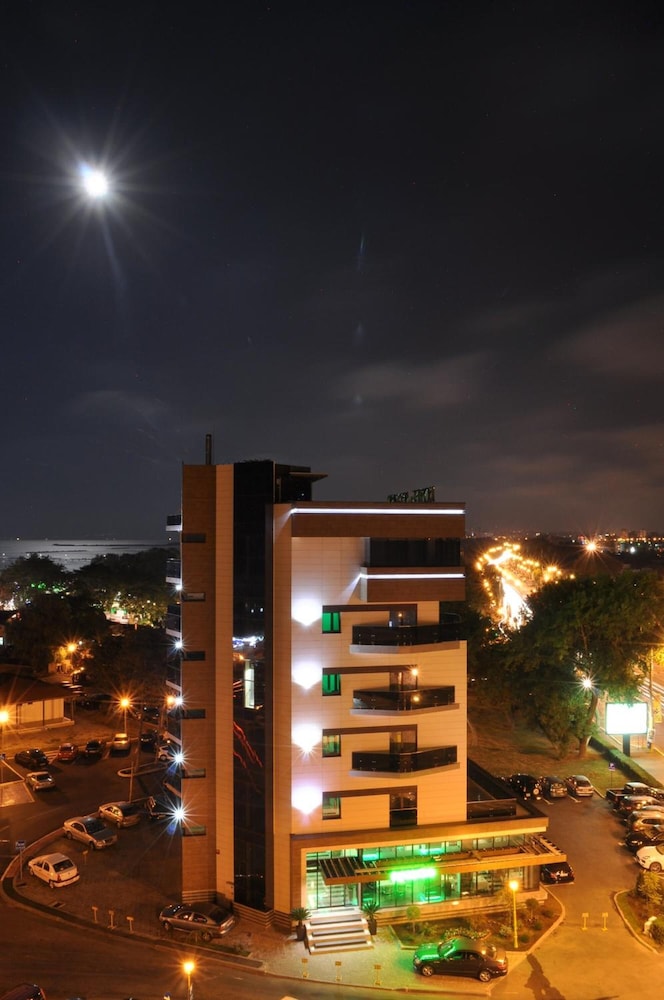 Scapino Hotel 2/41