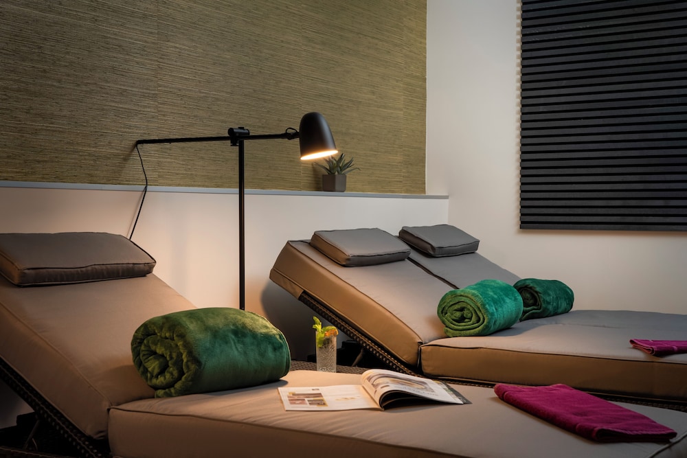 Parkhotel Landau 37/50