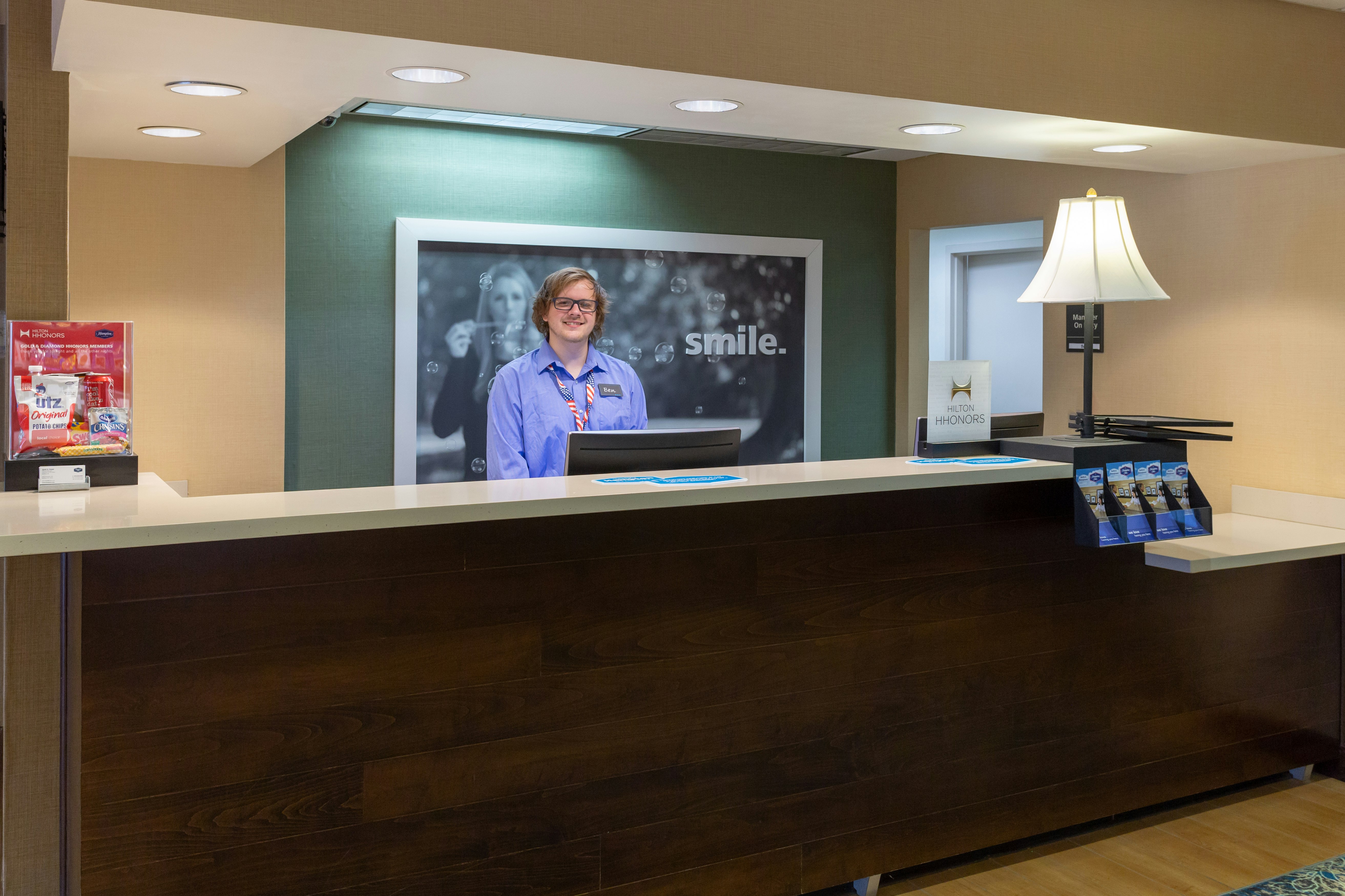 HAMPTON INN BEDFORD 7/52