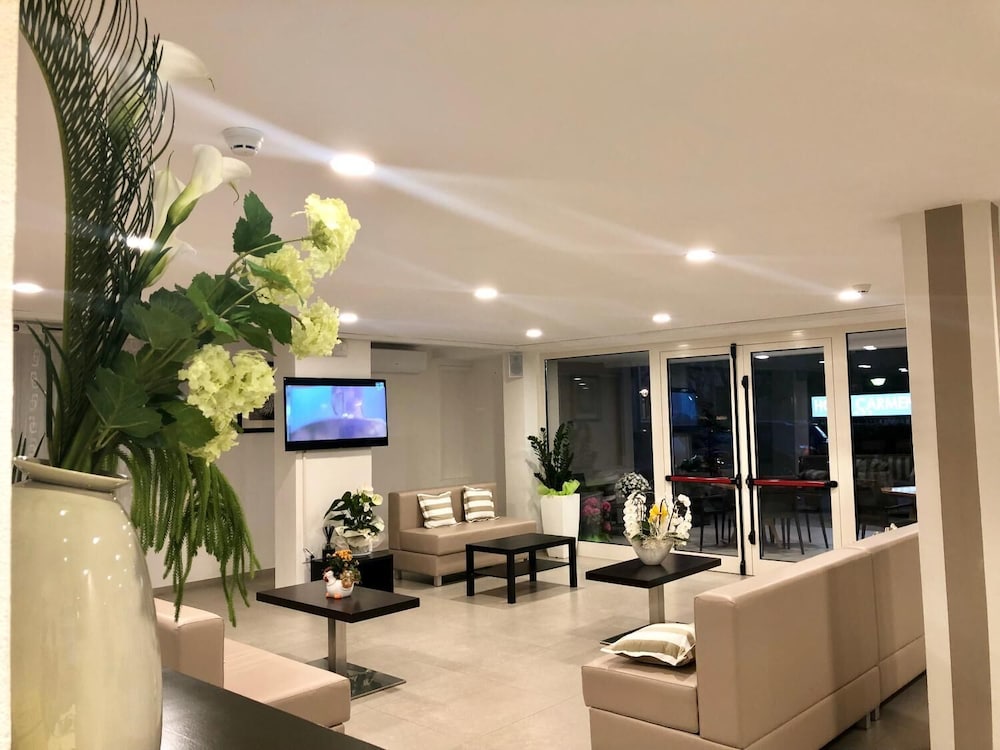 Hotel Carmen 35/50