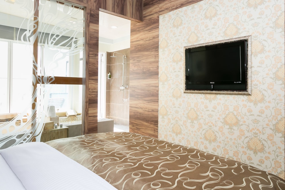 Grand Orchid Villa Resort 33/50