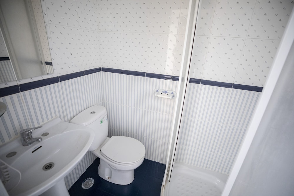 Hostal Los Perales 21/27