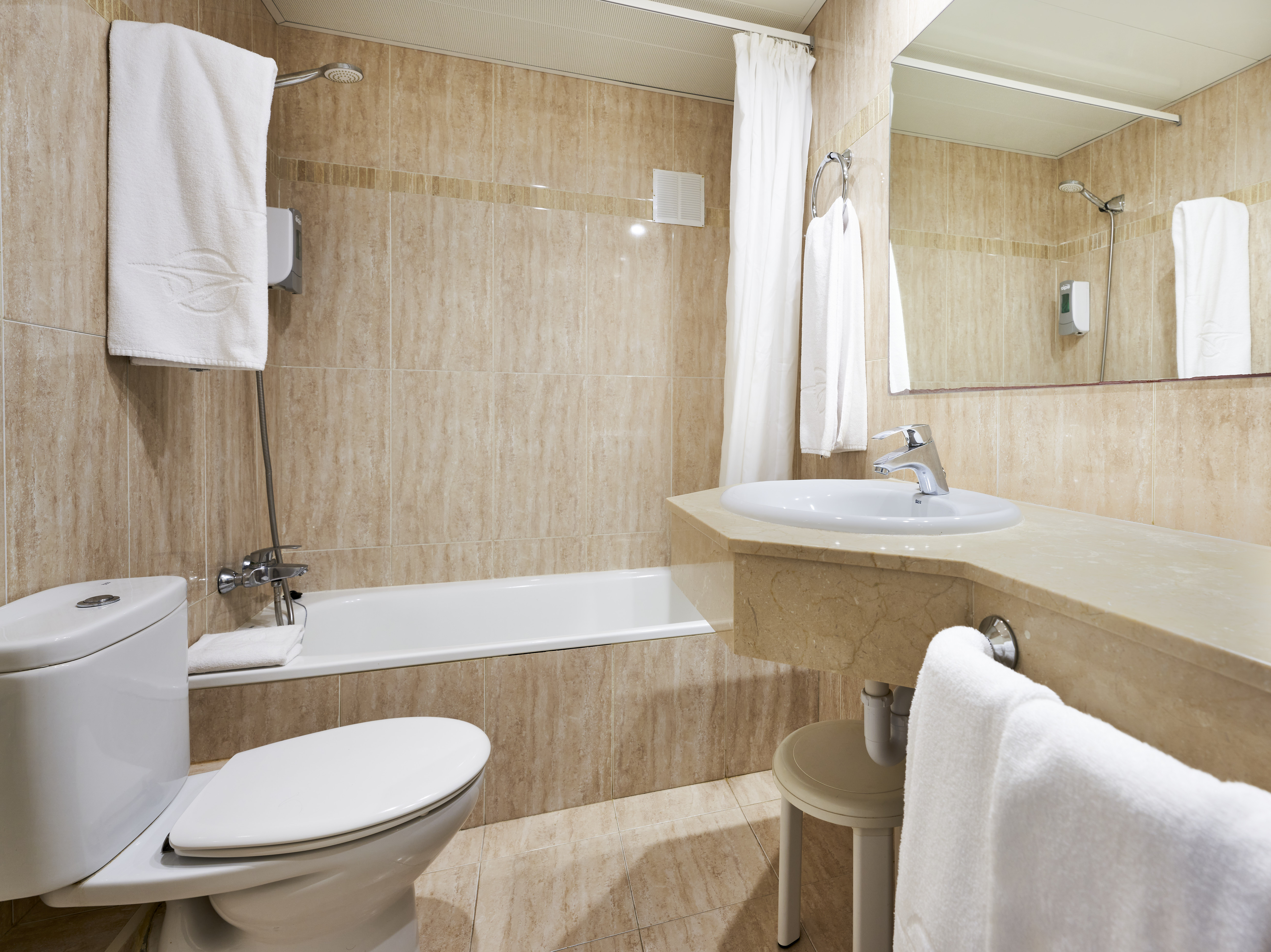 Marina Apartamentos 22/24