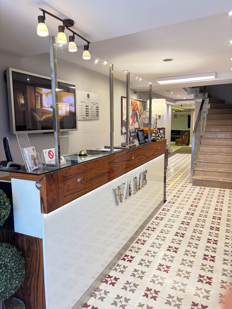 Wame Suite Hotel 13/85