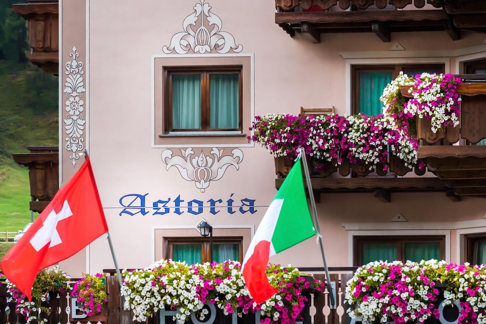 Hotel Astoria 2/48