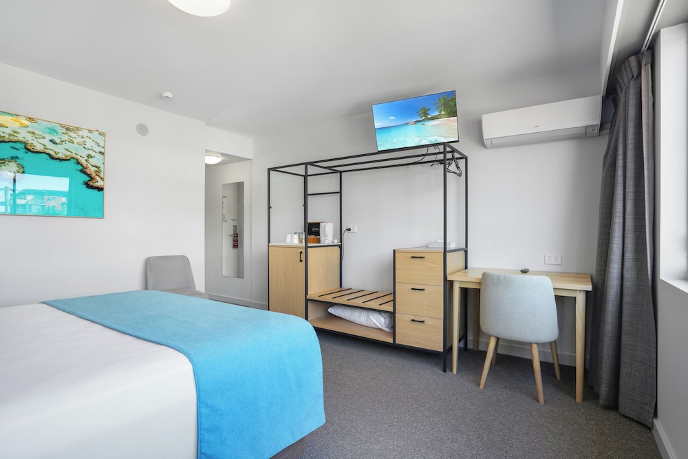 Gladstone Reef Hotel Motel 15/50