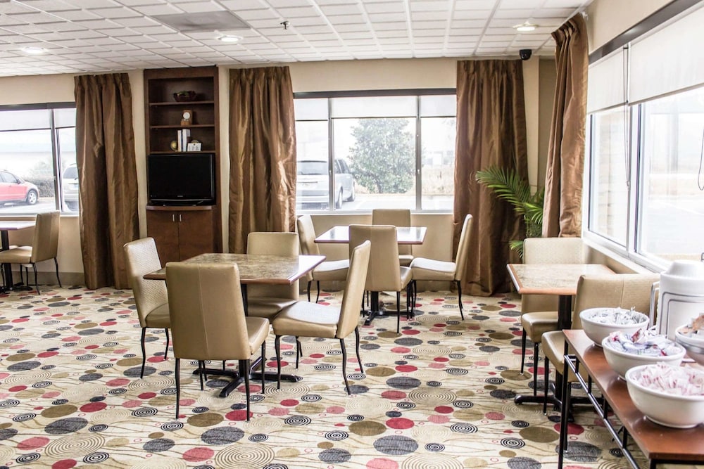 Comfort Suites Brunswick GA 27/44