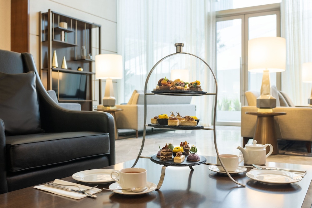 Marriott Executive Apartments Kuwait City 12/37