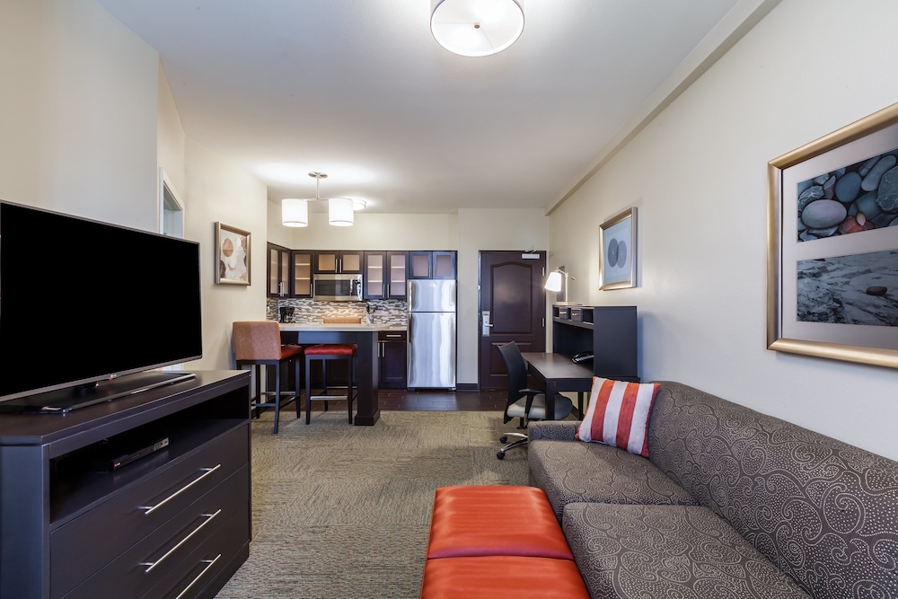 Staybridge Suites FORT WORTH - FOSSIL CREEK 38/66