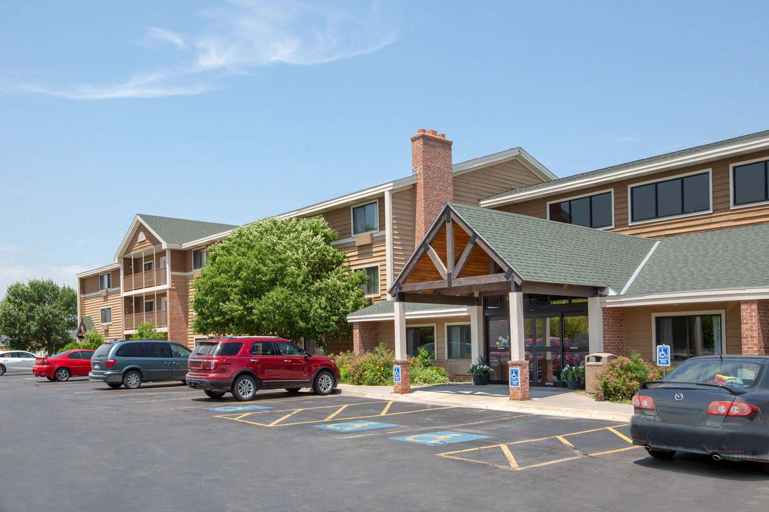 Americinn By Wyndham Kearney 7/8
