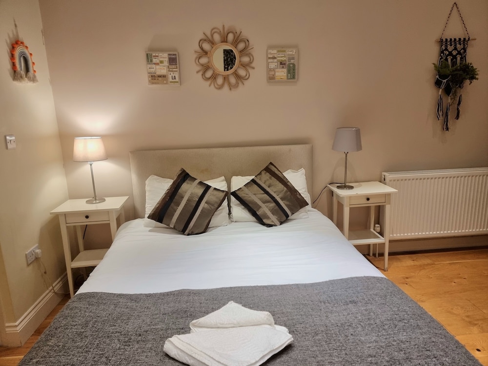 Urban Stay Oxford Gardens Apartments 26/50