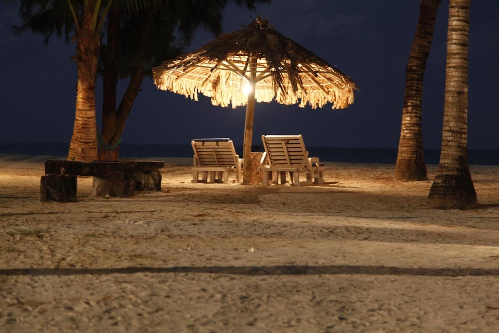 Silver Sand Beach Resort 31/50