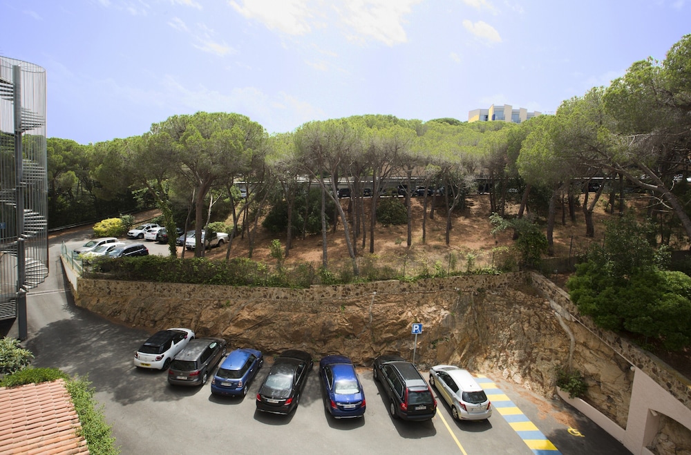 Ilunion Caleta Park 55/65