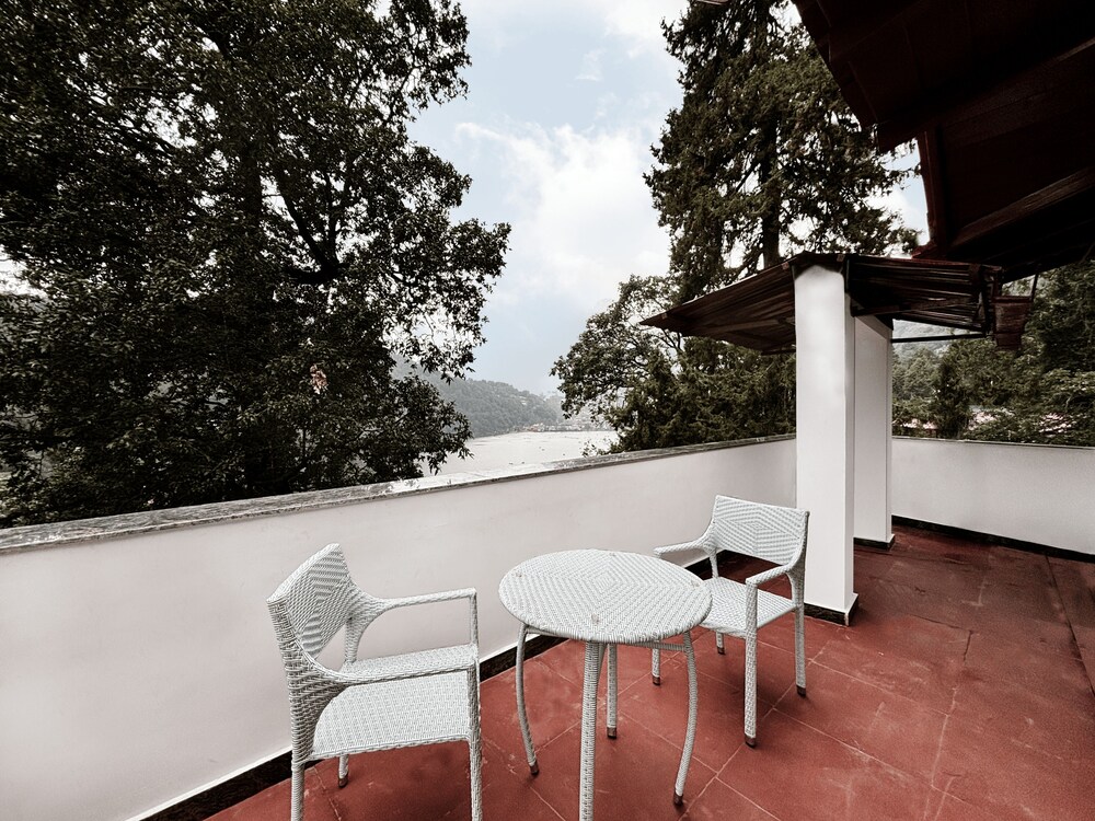 juSTa Lake View Residences, Nainital 35/35