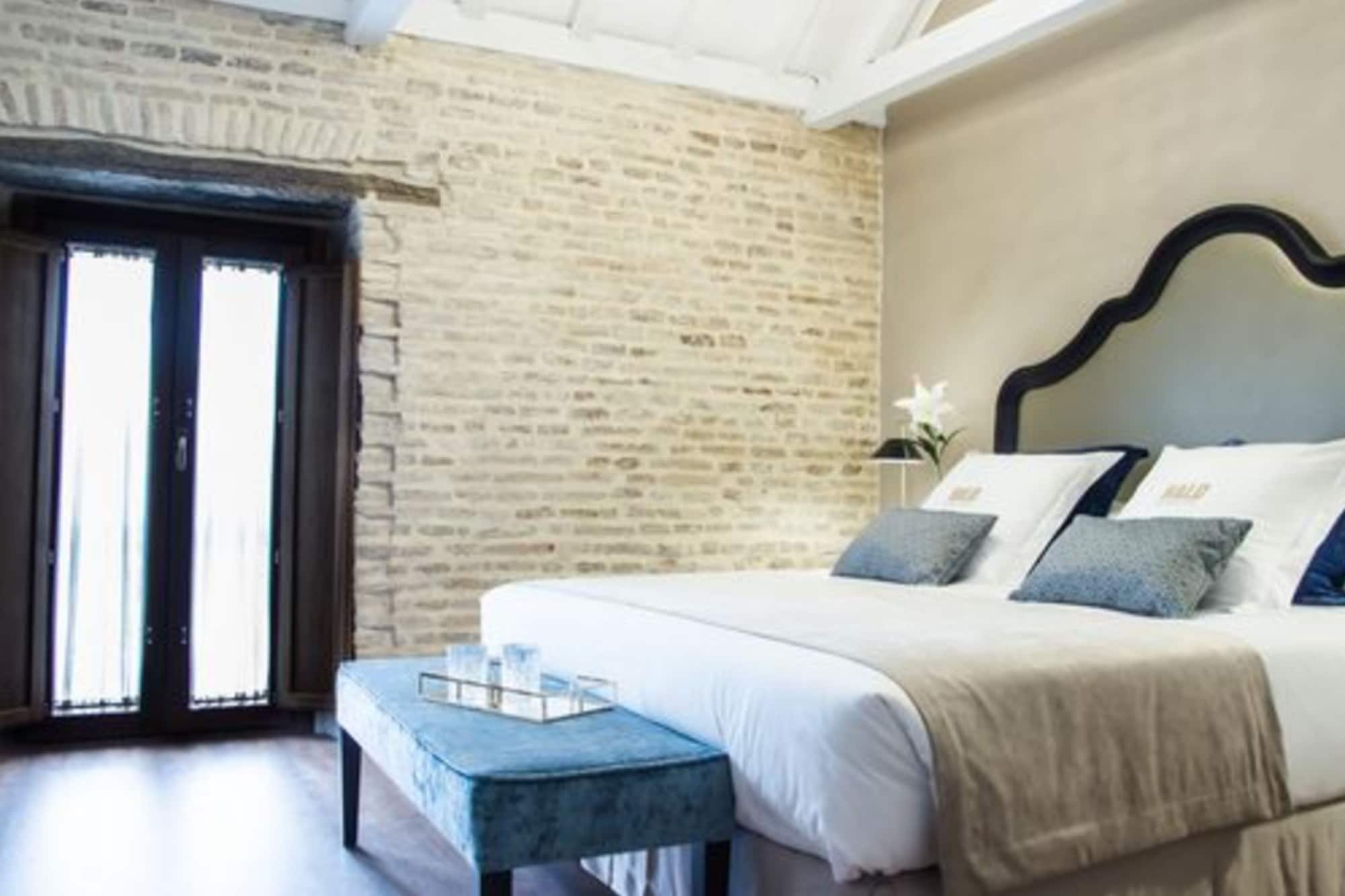 PREMIUM, DOUBLE BED
