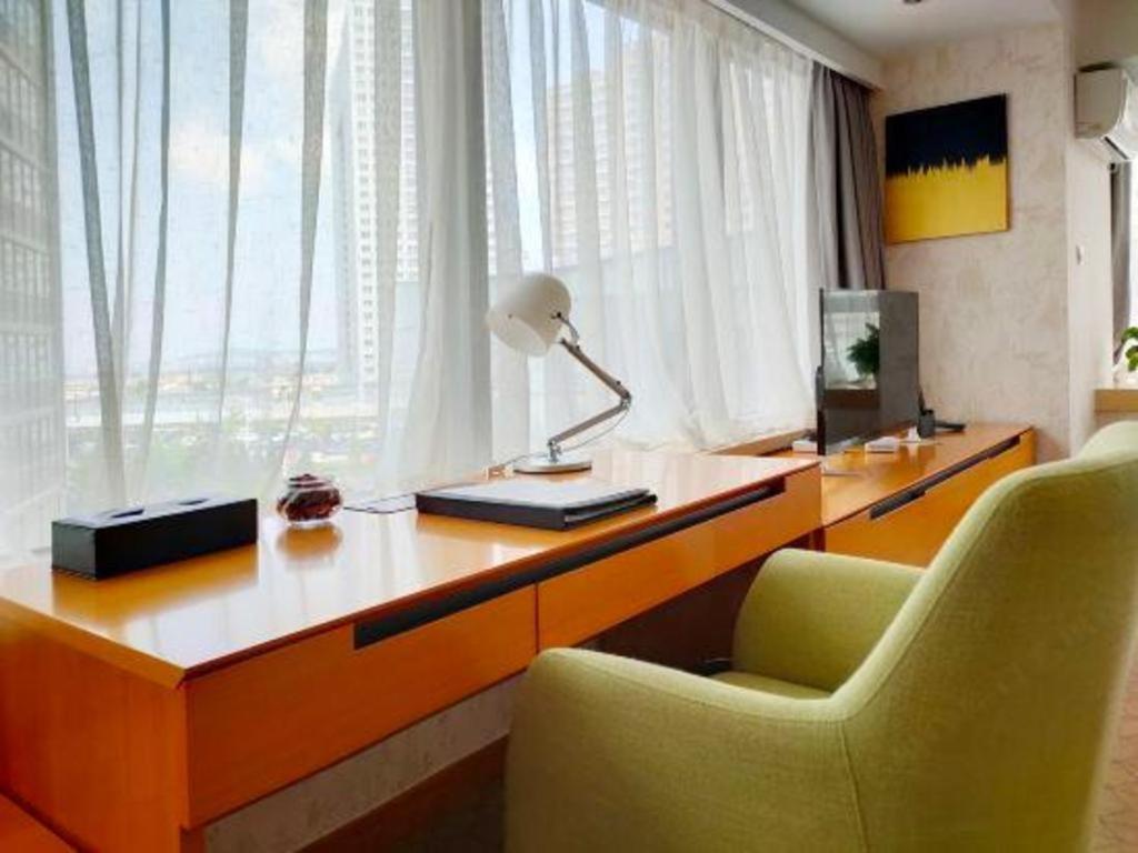 Oak Chateau Dalian 9/100