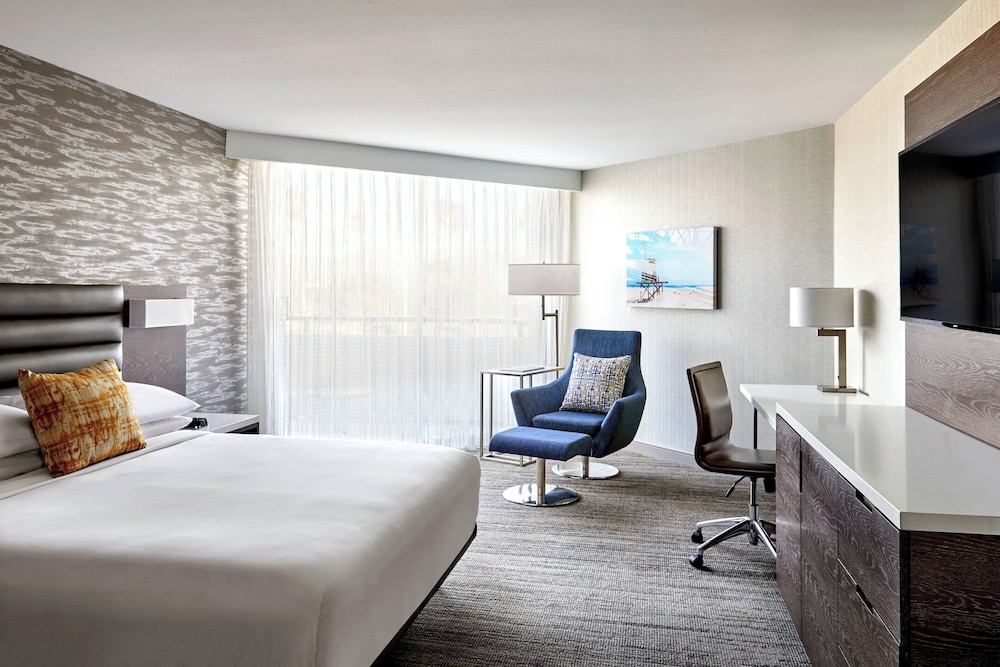 غرفة بسرير كينج، Ventura Beach Marriott 2/8