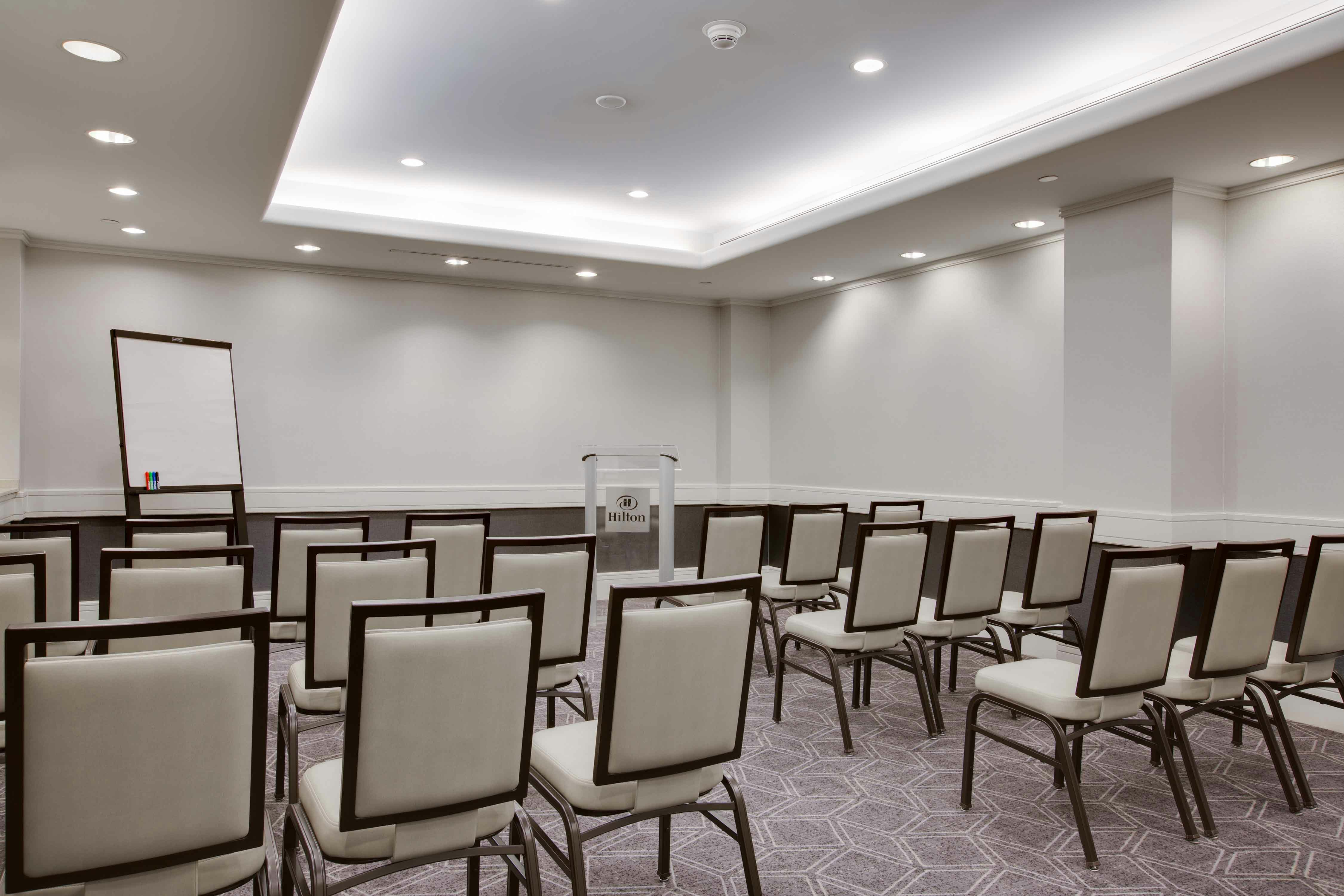 Hilton Newark Airport 52/59