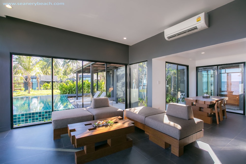 SEAnery Beach Resort 39/66