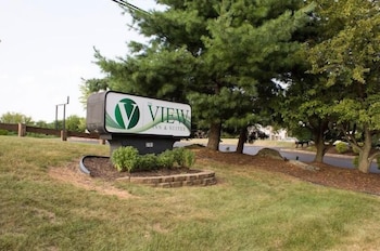 The View Inn Suites Hotel 3/69