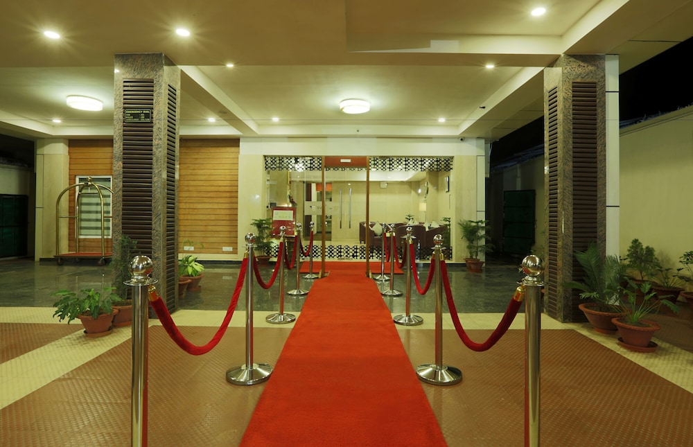 Hotel D Courtyard 17/34
