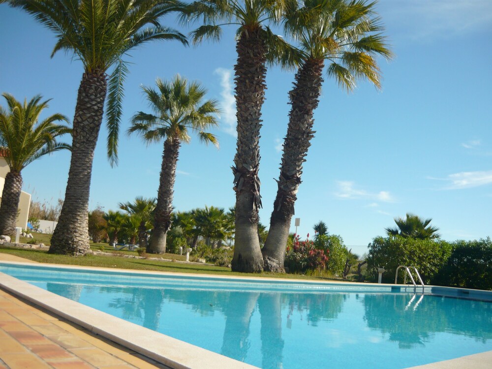 Praia Da Lota Resort Formerly Turoasis 53/57
