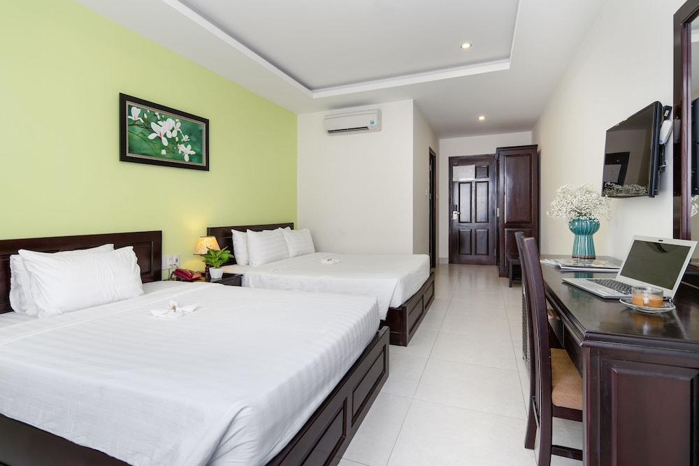 Tay Bac Hotel 13/75