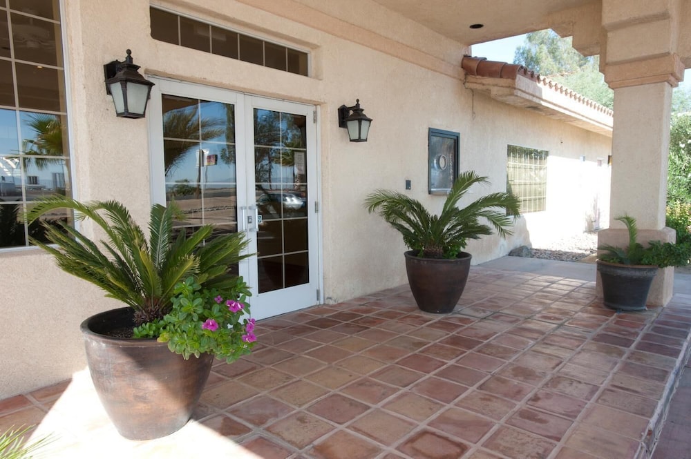 Calipatria Inn and Suites 5/22