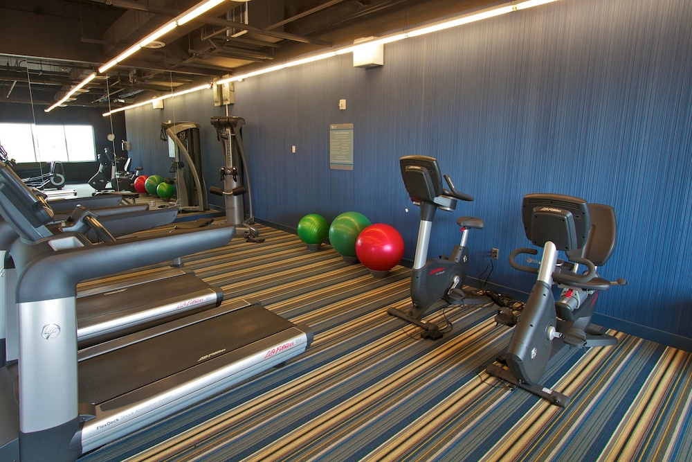 Aloft Tulsa 26/44