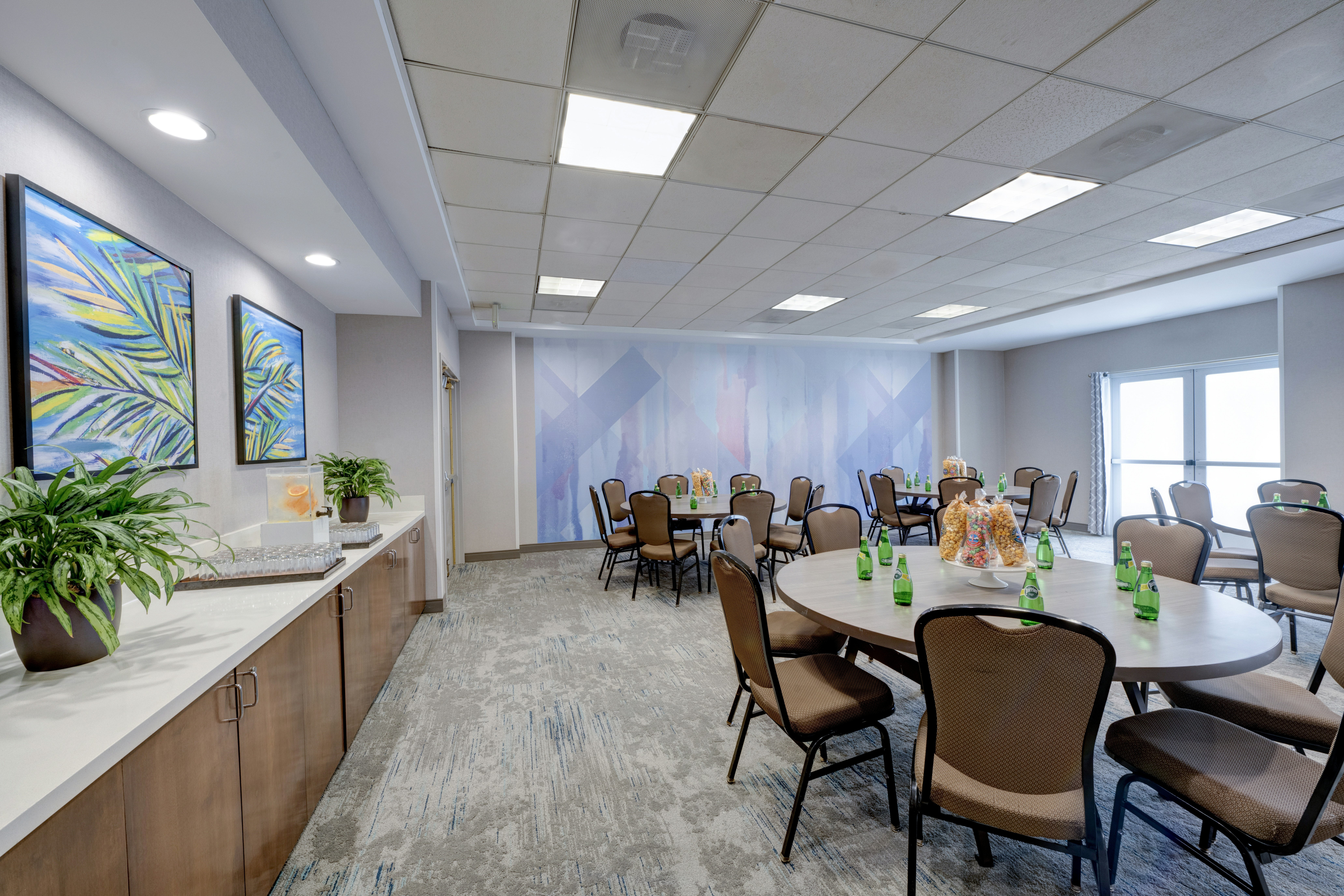 Hilton Garden Inn Anaheim Garden Grove 20/41