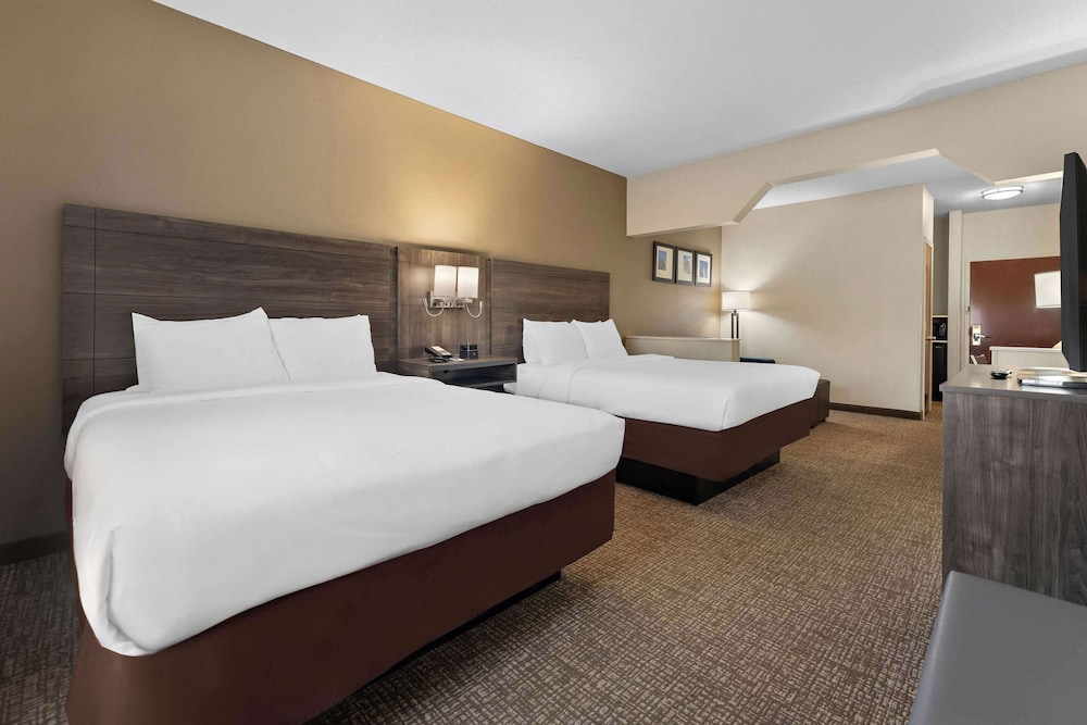Comfort Suites Warner Robins 22/56