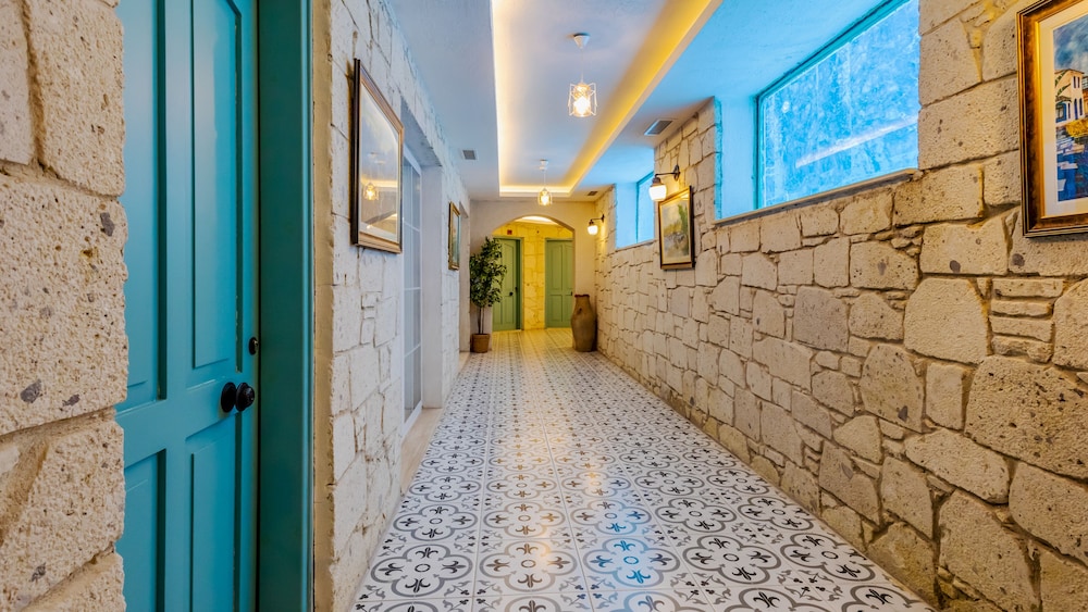 Avlu Alacati Butik Otel 29/46
