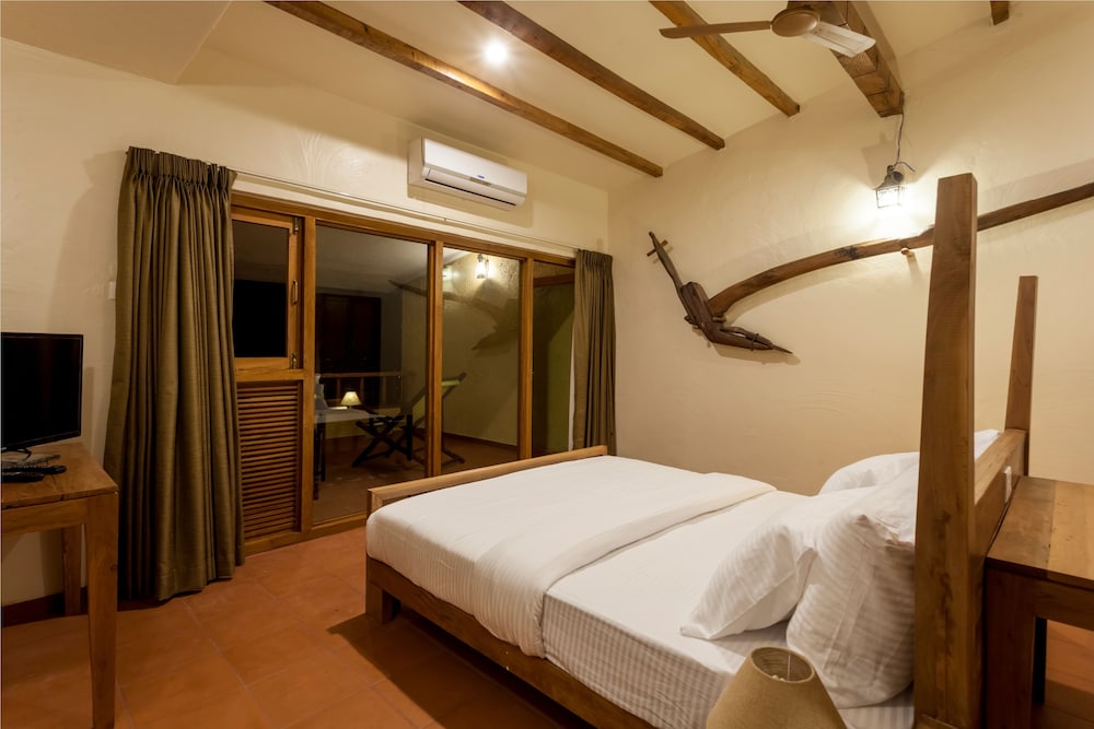Nisarg Resort 3/50