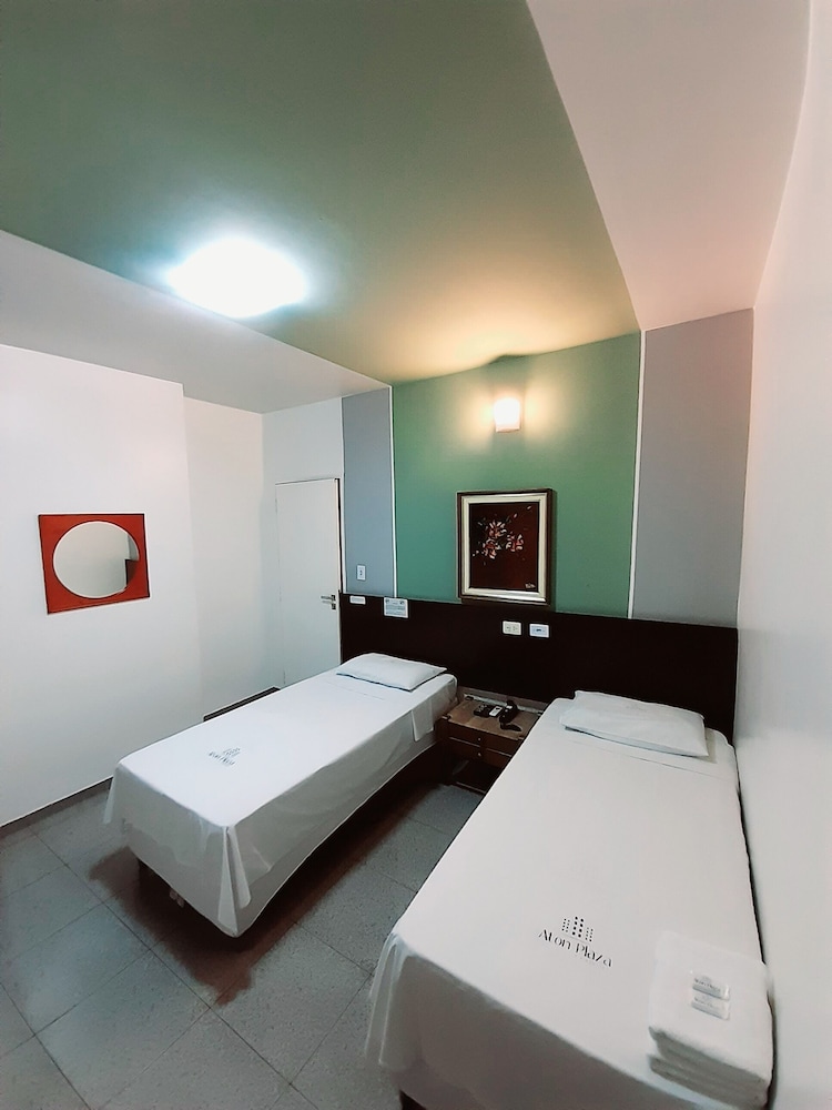 Aton Plaza Hotel 36/58