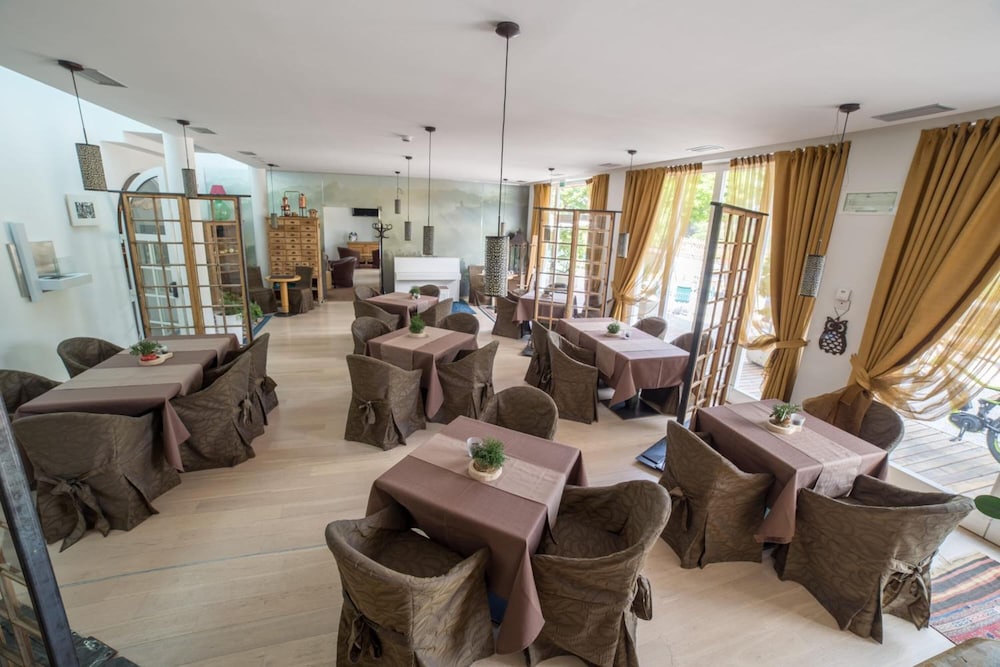 Alpen Hotel Eghel 46/68