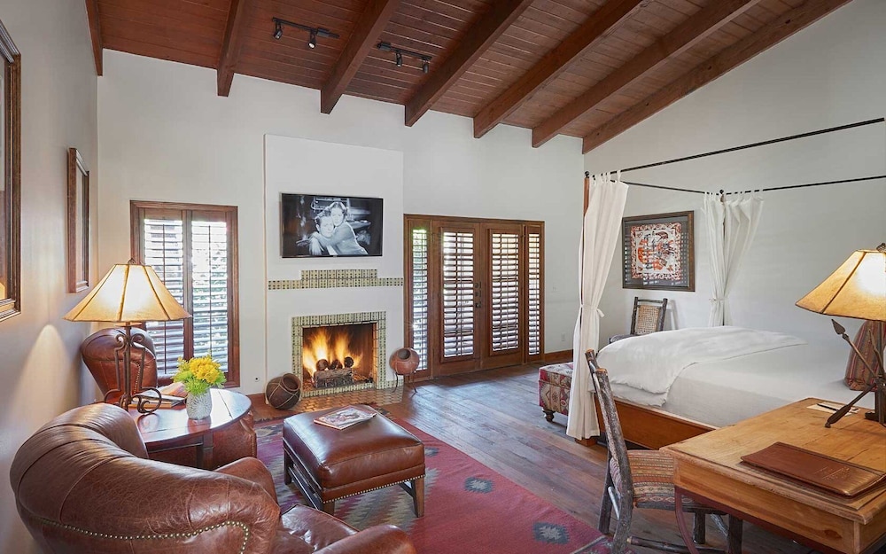 Hermosa Inn 10/44