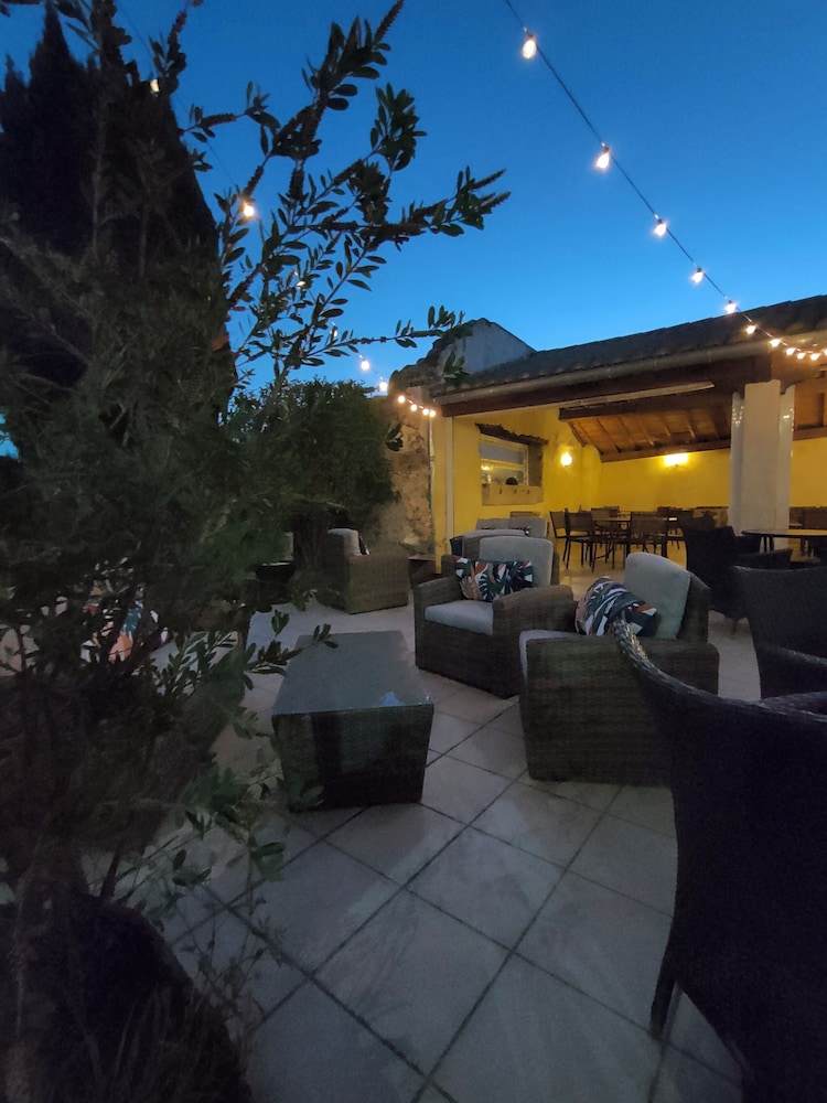 AUBERGE COTE JARDIN 27/56