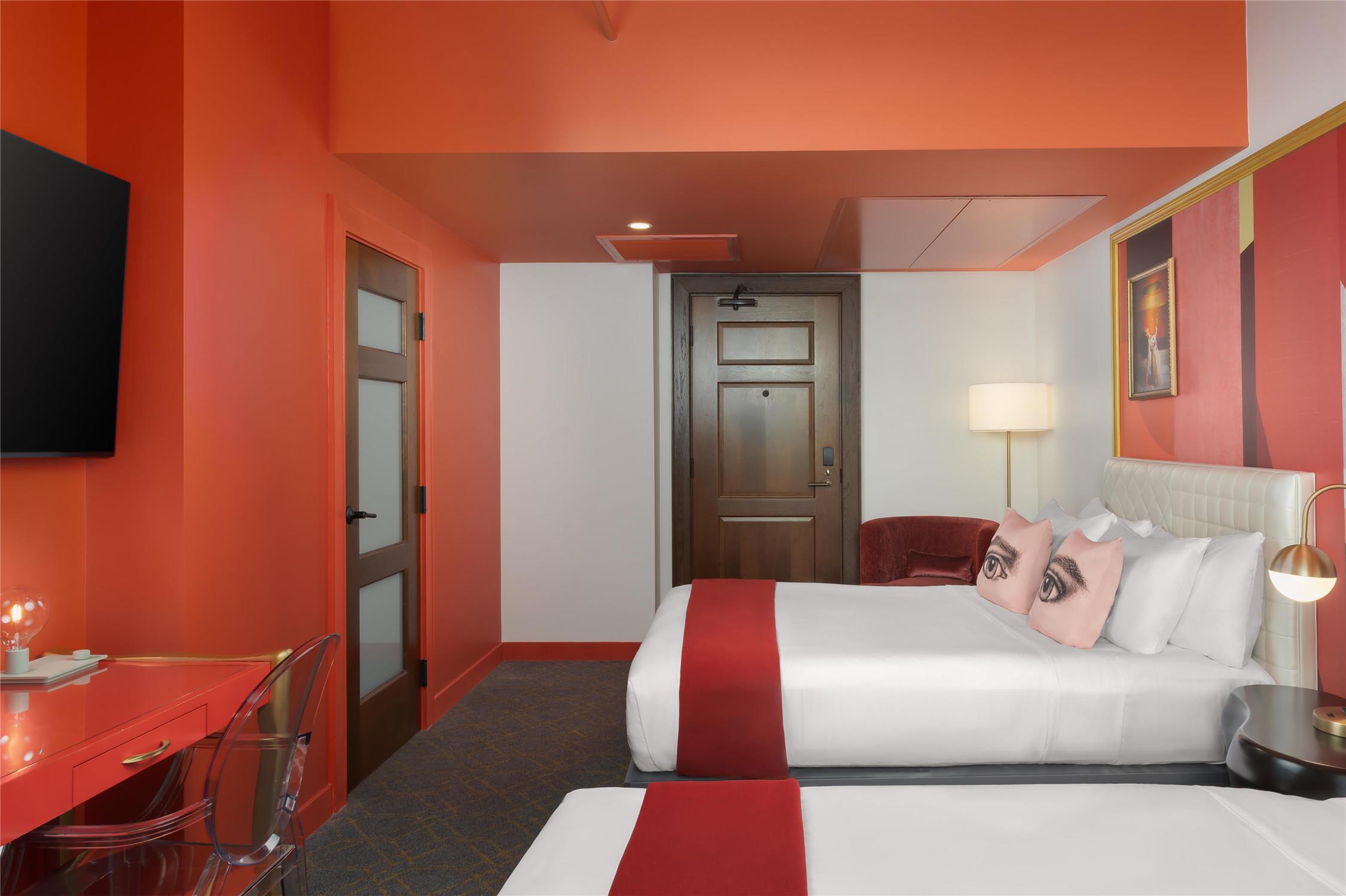 room, 2 queen beds