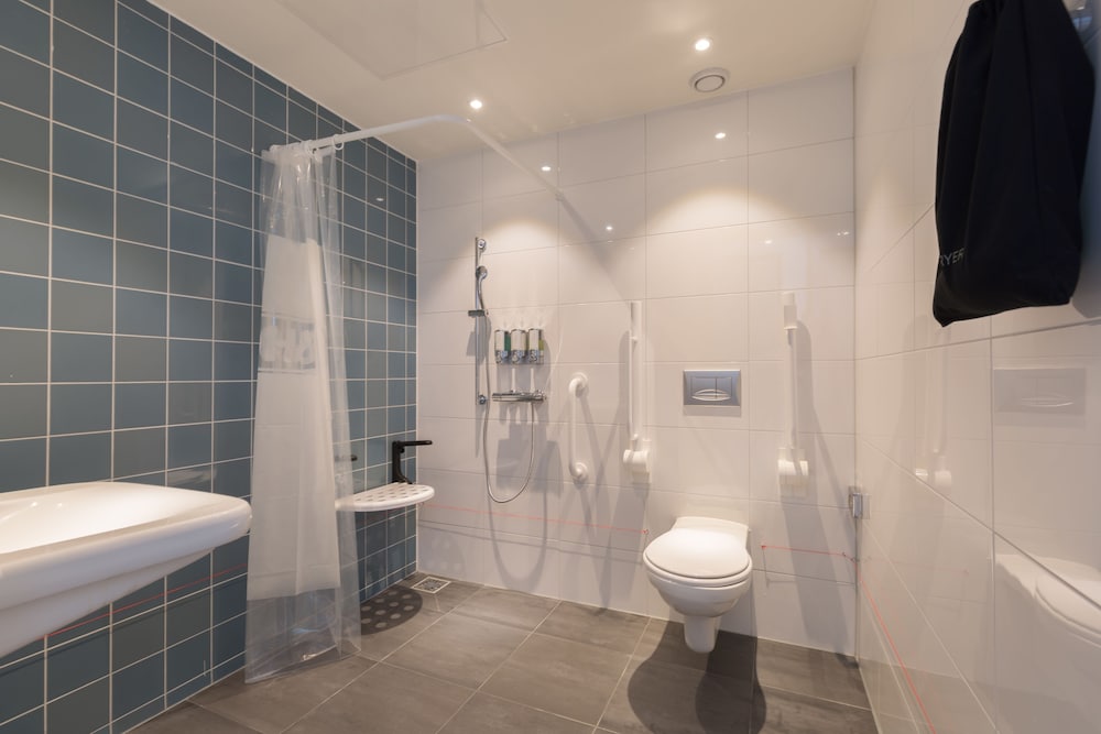Hampton by Hilton Utrecht Central Station 24/44