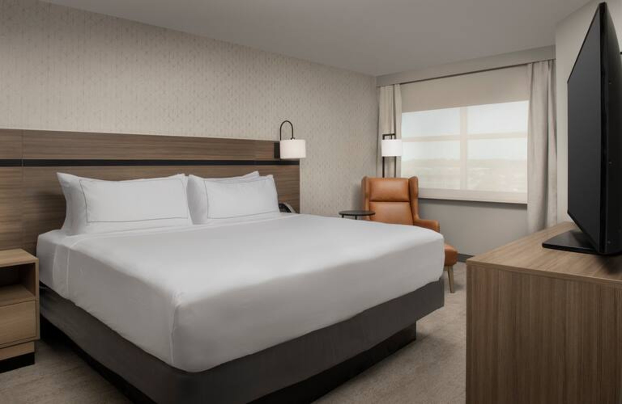 2 ROOMS, SUITE, KING BED, ACCESSIBLE