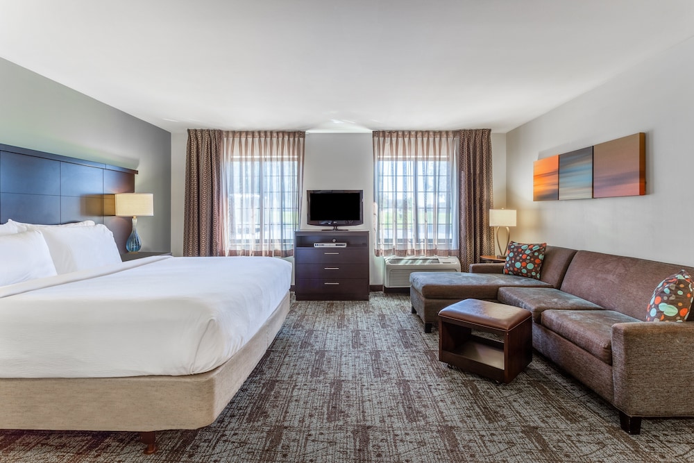 Staybridge Suites Davenport 41/64